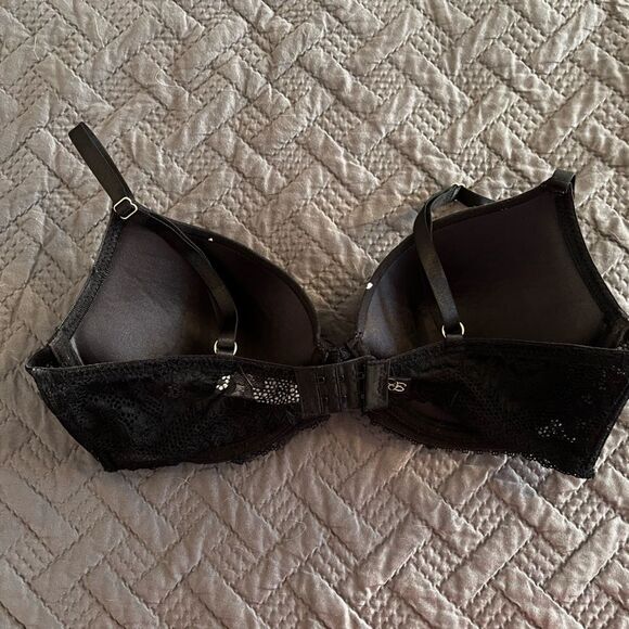 Jessica Simpson 34C Bra - Picture 2 of 8